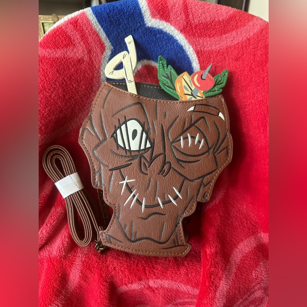 Loungefly Trader Sam’s Enchanted Tiki Room Zombie Shrunken Head Purse Bag NWOT